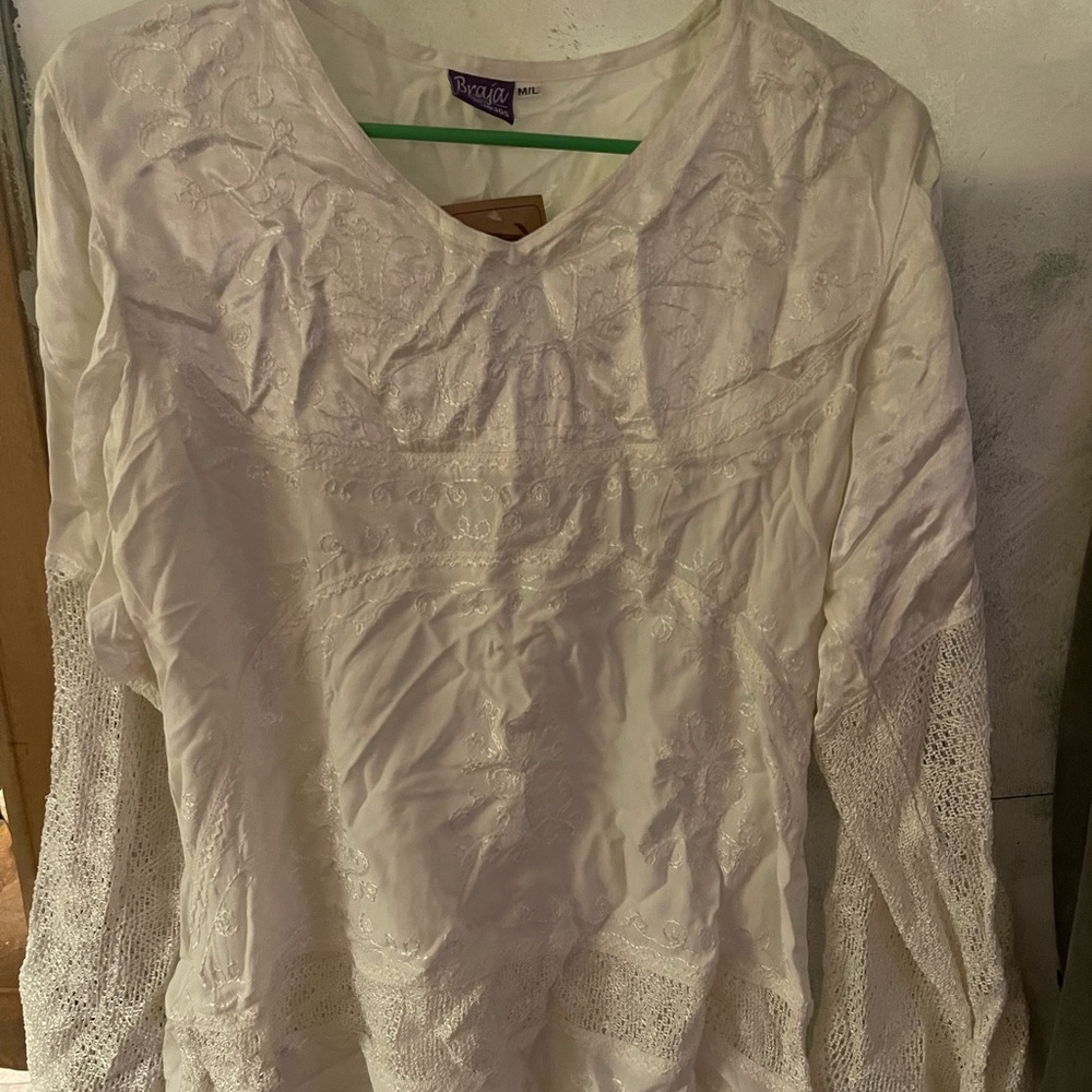 Long sleeve white shirt